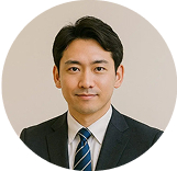 営業歴9年の男性営業パーソン